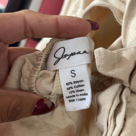 Elegant Cream Jumpsuit - Picture 7 of 7